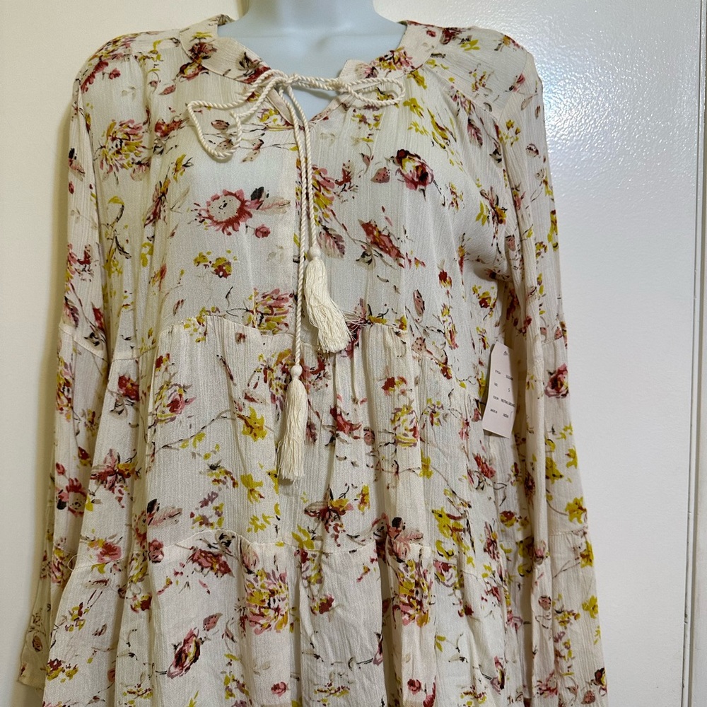 Bailey and Chloe Bohemian Floral Top